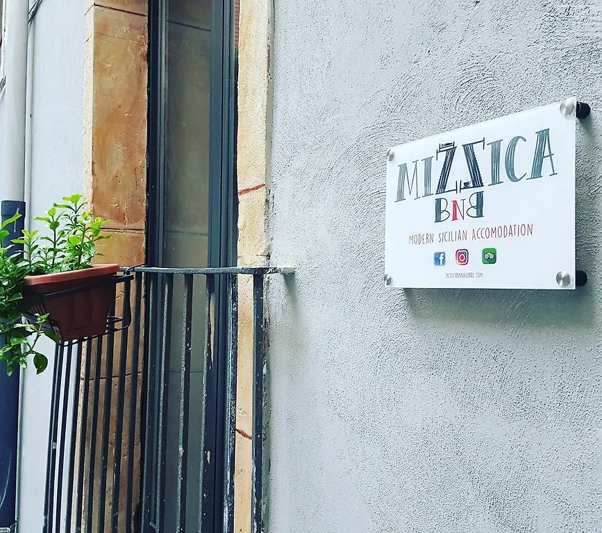 Mizzica Bed And Breakfast Catania Frühstückspension